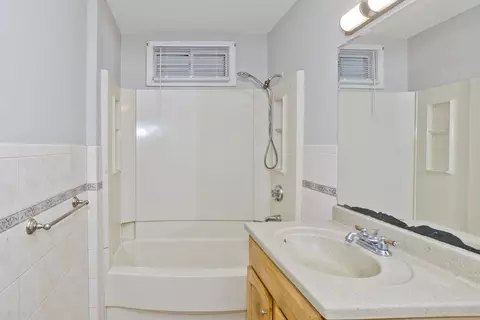144 Euclid Ave, Springfield, MA 01108 photo 10