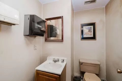 65 Bigelow, Fall River, MA 02720 photo 32