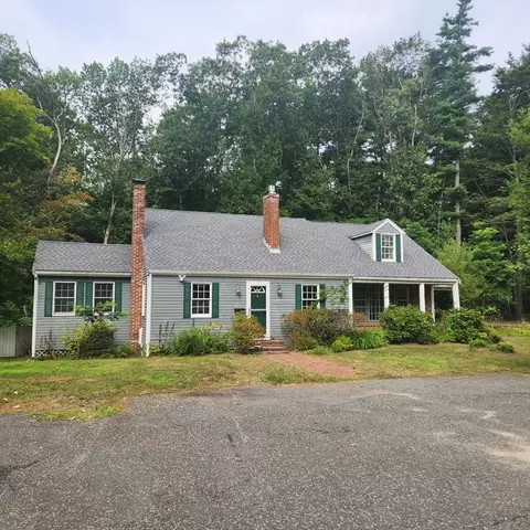 556 Hingham St, Rockland, MA 02370