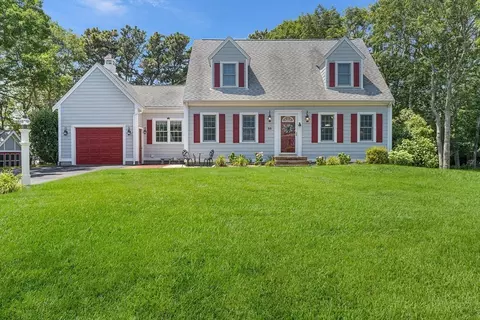 55 Aspinet Rd, Yarmouth, MA 02664