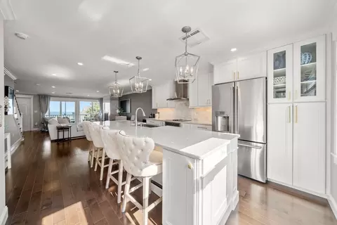 8 Sea Cliff Dr #8, Plymouth, MA 02360