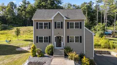 216 River St, Holden, MA 01520