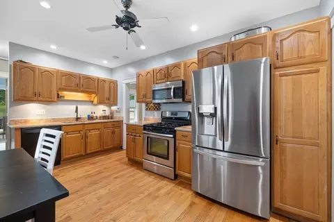 14 Robertson Rd, Worcester, MA 01602 photo 7
