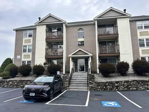 199 Cannongate Iii #199, Nashua, NH 03063
