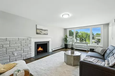 117 Croyden Ter, Springfield, MA 01104 photo 4