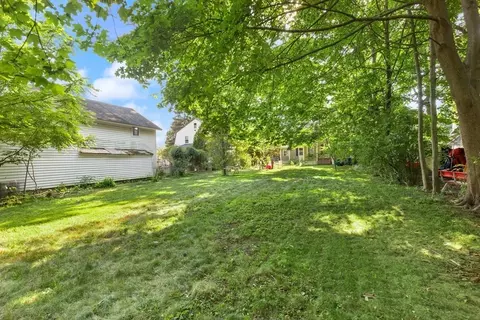40 Cherry St, Danvers, MA 01923 photo 34