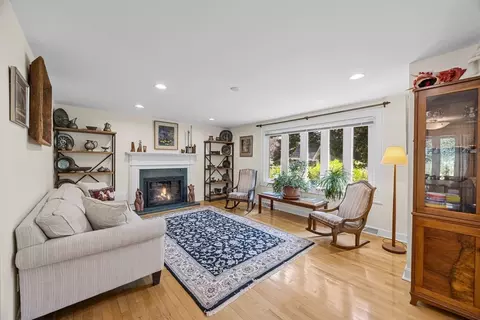 149 Sheaffer Rd, Centerville, MA 02632 photo 6