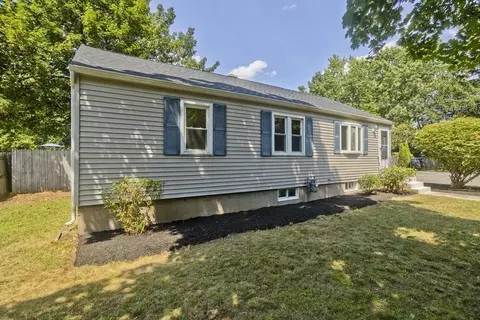 Exterior - 84 N Brook Rd, Springfield, MA 01119 photo 11 of 13