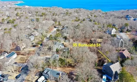 35 Burnside St, Plymouth, MA 02360