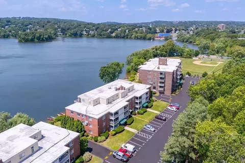 30 Hamilton Rd #304, Arlington, MA 02474