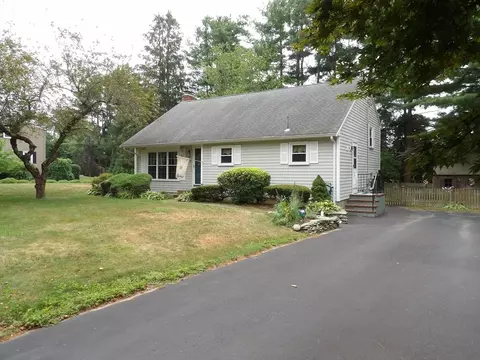1565 Maple St, Dighton, MA 02764