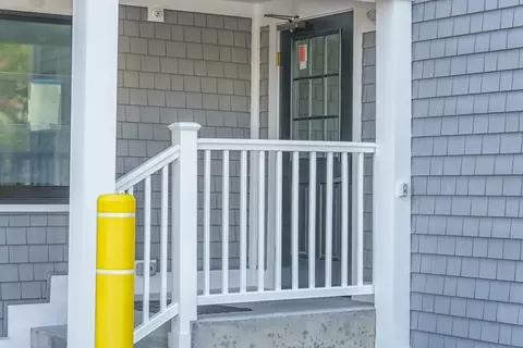 49 Center St, Hyannis, MA 02601 photo 4