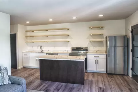49 Center St, Hyannis, MA 02601 photo 15