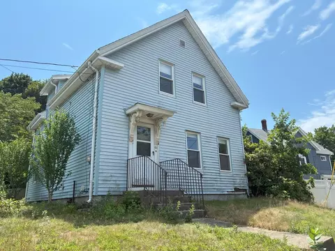 61 Nahant St, Wakefield, MA 01880