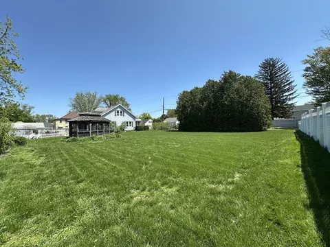 0 Wildermere St, Chicopee, MA 01020