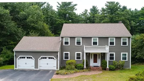 311 Pine St, Marshfield, MA 02050