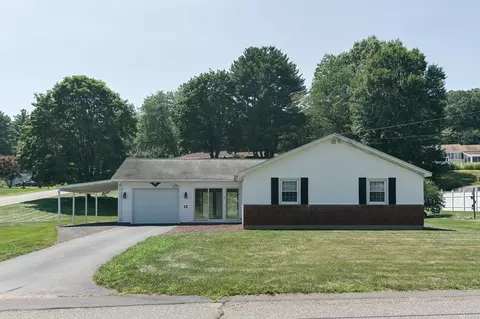 13 Crescent Ter, Ware, MA 01082