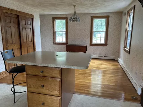 273 Main St, Acushnet, MA 02743 photo 13
