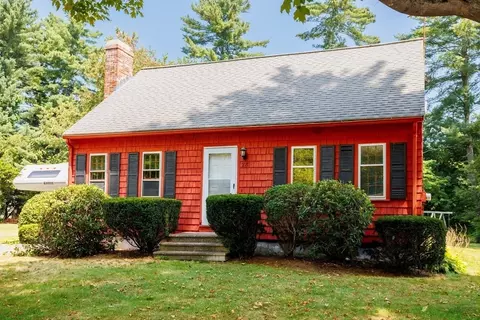 Exterior - 28 Beech St, Townsend, MA 01469 photo 2 of 5