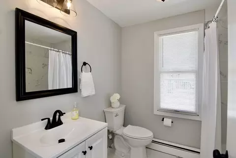 23 Corona St, Springfield, MA 01104 photo 26