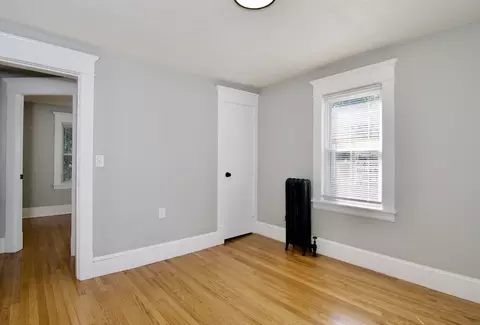 23 Corona St, Springfield, MA 01104 photo 32