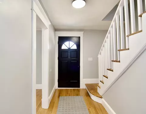 23 Corona St, Springfield, MA 01104 photo 4