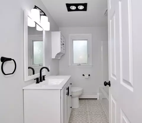 29 Albert St, Chicopee, MA 01020 photo 32