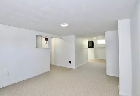 29 Albert St, Chicopee, MA 01020 photo 38
