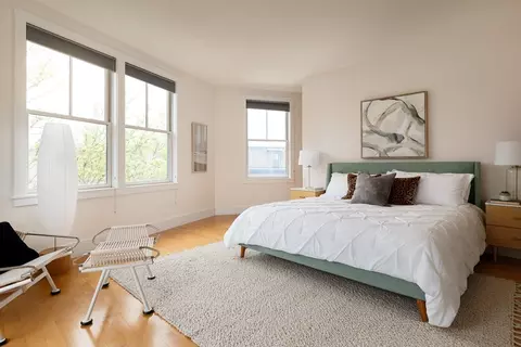 94 Hampshire St #B, Cambridge, MA 02139