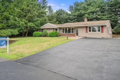 6 Paulette Dr, Danvers, MA 01923 photo 2