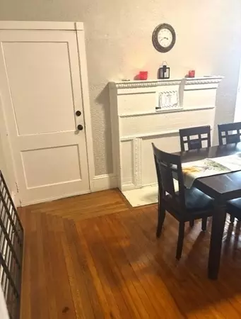 Dining - 440 Sumner Ave, Springfield, MA 01108 photo 3 of 3