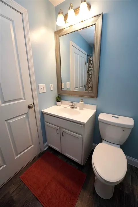 Bath - 315 Cambridge St #101B, Worcester, MA 01603 photo 5 of 8