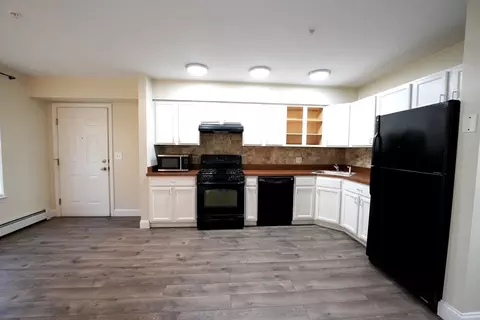 Kitchen - 315 Cambridge St #101B, Worcester, MA 01603 photo 1 of 9