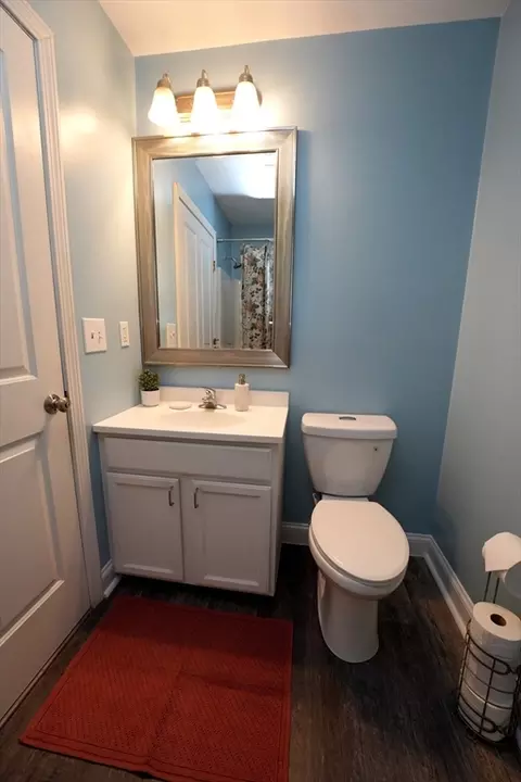Bath - 315 Cambridge St #101B, Worcester, MA 01603 photo 6 of 8