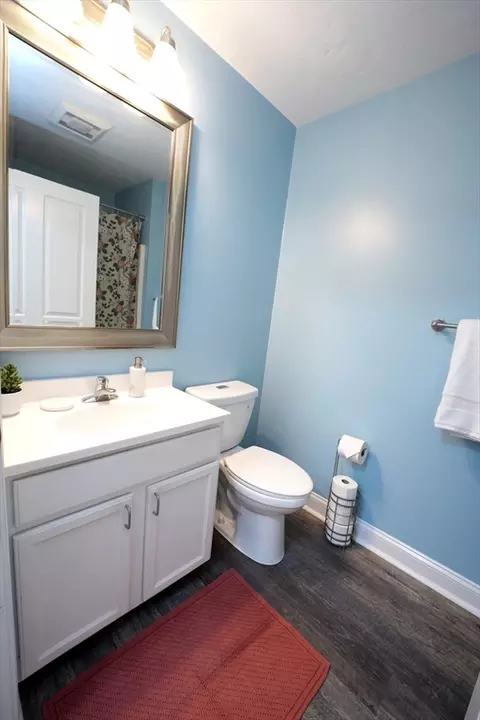 Bath - 315 Cambridge St #101B, Worcester, MA 01603 photo 4 of 8