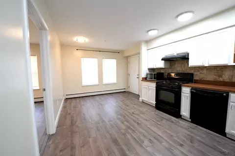 Kitchen - 315 Cambridge St #101B, Worcester, MA 01603 photo 6 of 9