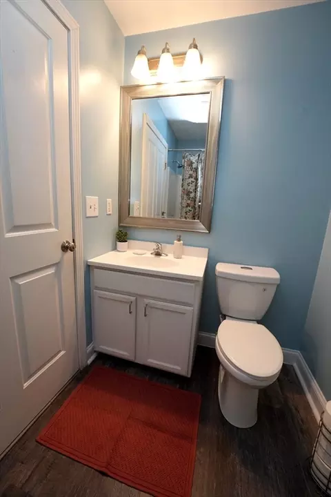 Bath - 315 Cambridge St #101B, Worcester, MA 01603 photo 7 of 8
