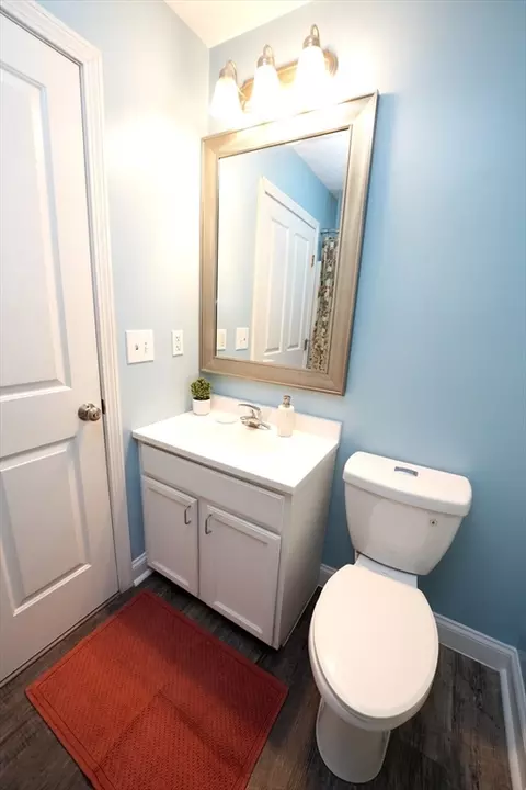 Bath - 315 Cambridge St #101B, Worcester, MA 01603 photo 3 of 8