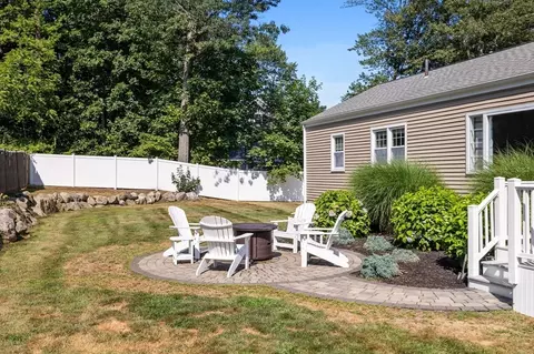 Exterior - 20 Dana Rd, Reading, MA 01867 photo 3 of 9