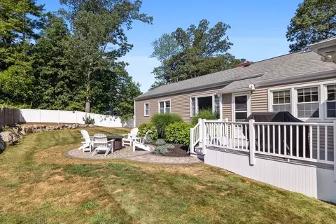 Exterior - 20 Dana Rd, Reading, MA 01867 photo 2 of 9