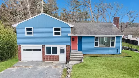 164 Sterling Rd, Lancaster, MA 01523