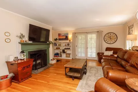 8 High St, Ashburnham, MA 01430 photo 6