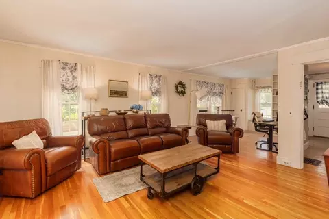 8 High St, Ashburnham, MA 01430 photo 8