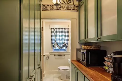 8 High St, Ashburnham, MA 01430 photo 9