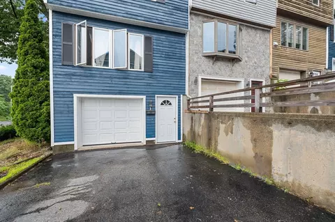 1 Olga Ave, Worcester, MA 01605