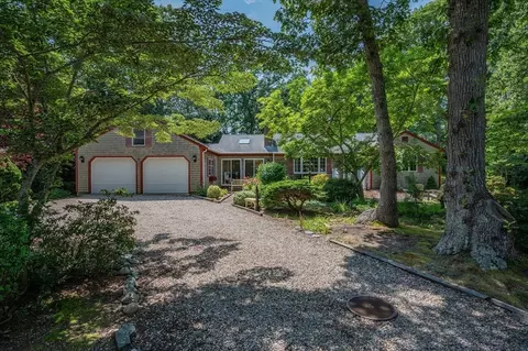 25 Massasoit Trl, Eastham, MA 02642 photo 3
