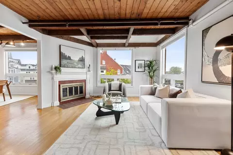80 Wharf St #K3, Salem, MA 01970