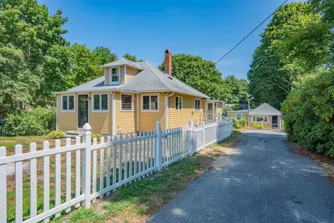 100 River Rd, Marstons Mills, MA 02648 photo 4
