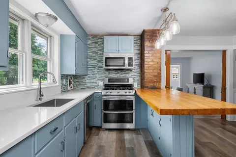 100 River Rd, Marstons Mills, MA 02648 photo 9