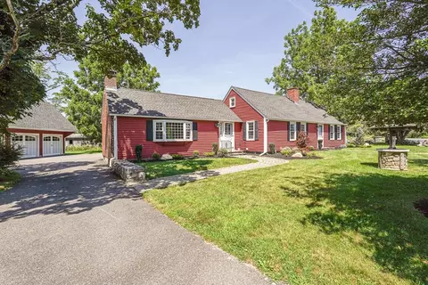 11 Millville Rd, Mendon, MA 01756 photo 2